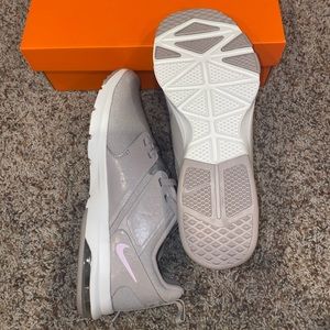 NIKE Air Bella TR
Grey/ Lavender 
Size: 6 & 7.5 & 9 ALL in Womens